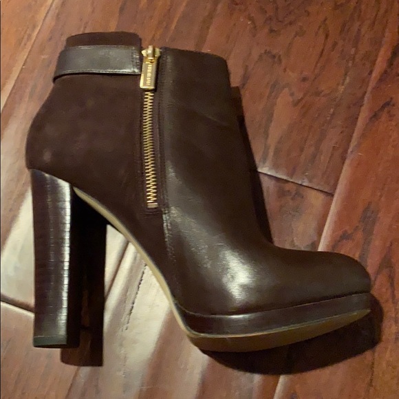MICHAEL Michael Kors Leather High Heel Boots 71/2 - Picture 10 of 15